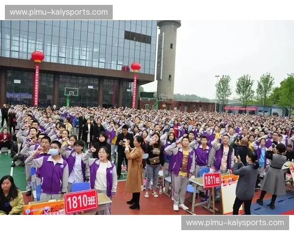 绿地申花剑指胜利，滇沪之战点燃激情！